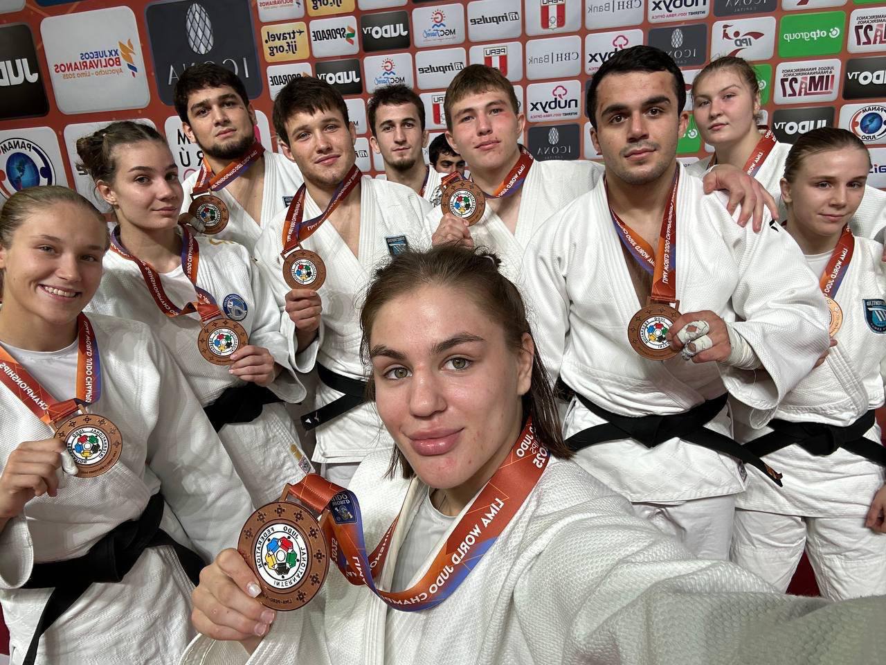 Браво! Анна Петрунина завоевала бронзу командного...